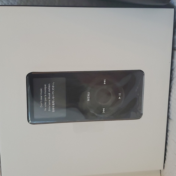 THE SOPRANOS Vintage IPod nano 2GB Engraved 2GB 1st generation Rare 2005 - Picture 8 of 13